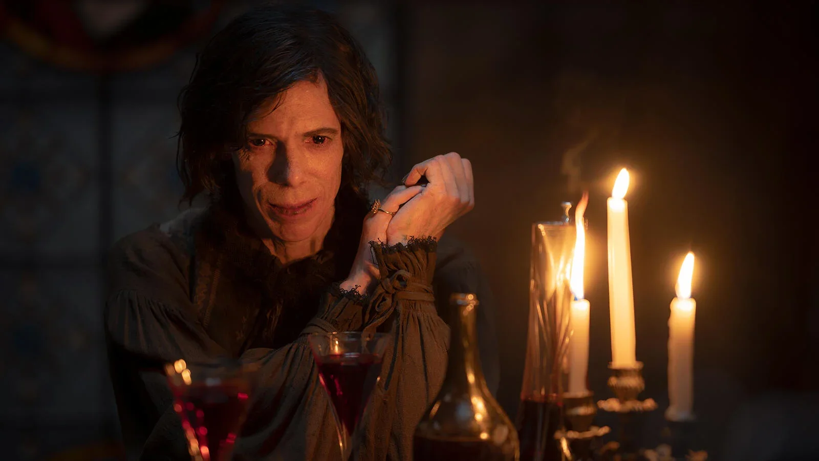 Magnus Haunts Lestat: Damien Atkins Explains Episode 3's Disturbing Turn
