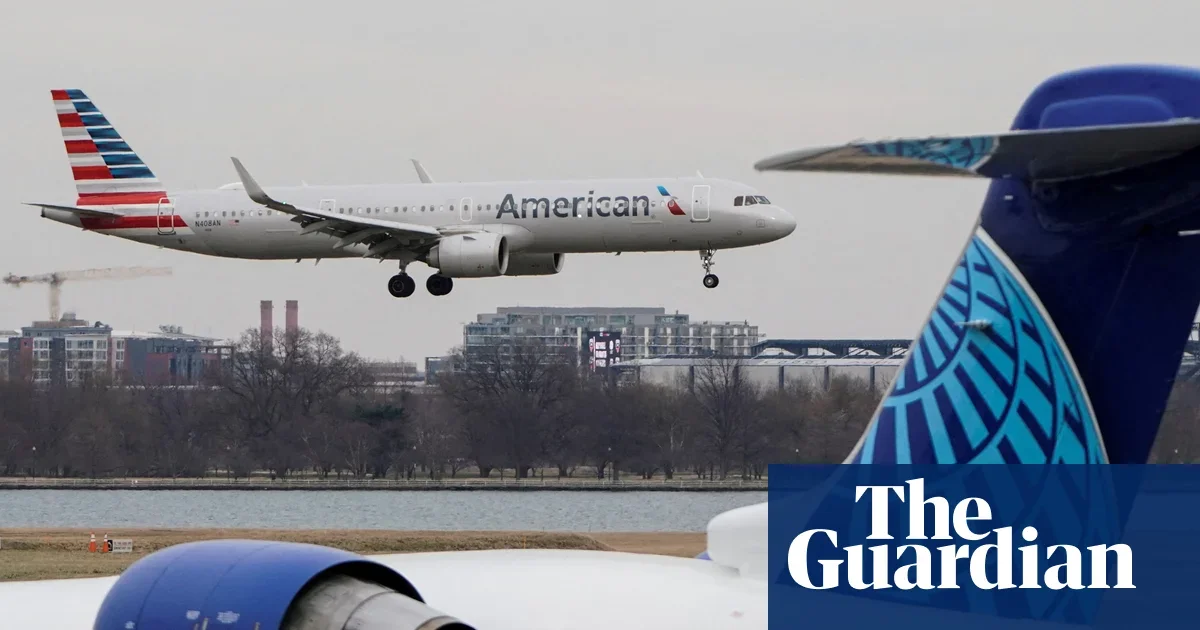United CEO floated United-American merger in Trump meeting, sparking competition fears