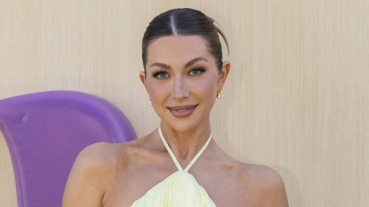Stassi Schroeder shrugs off 'SpongeBob' taunts after SI Swimsuit runway
