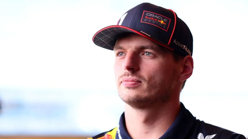 Max Verstappen Confirms Stay at Red Bull Through 2026