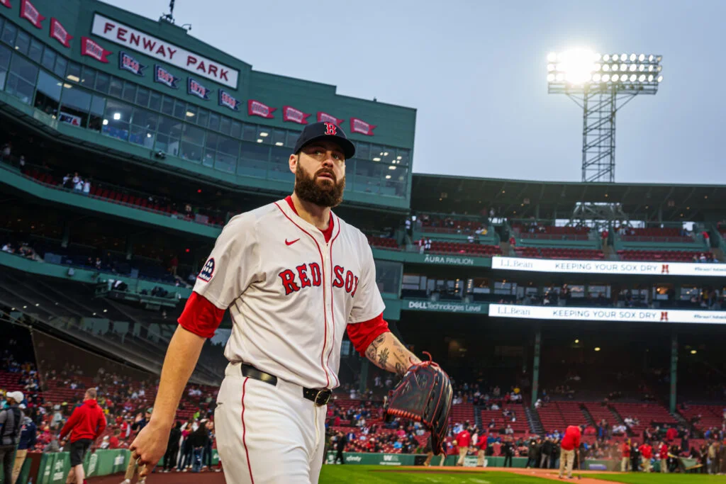 Padres add Giolito on low-cost deal to bolster rotation depth