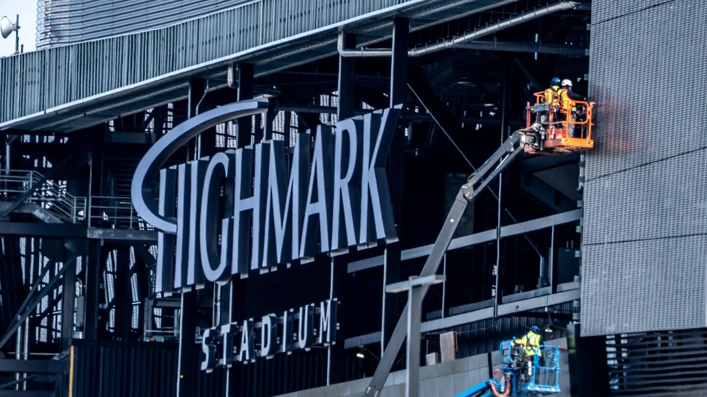 Bills christen Highmark Stadium with Week 2 TNF vs Lions