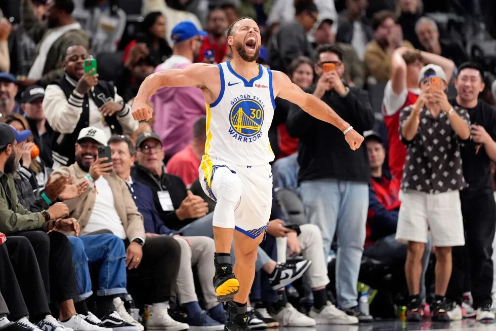 Warriors summon championship-era magic in comeback win over Clippers
