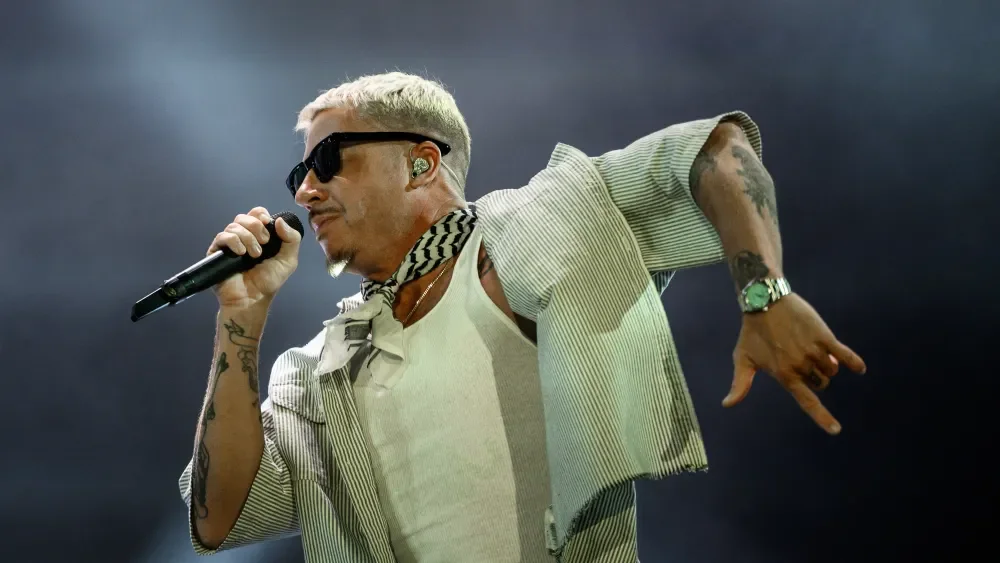Macklemore Drives Gaza Dialogue With Palestine Call During Ed Sheeran Show