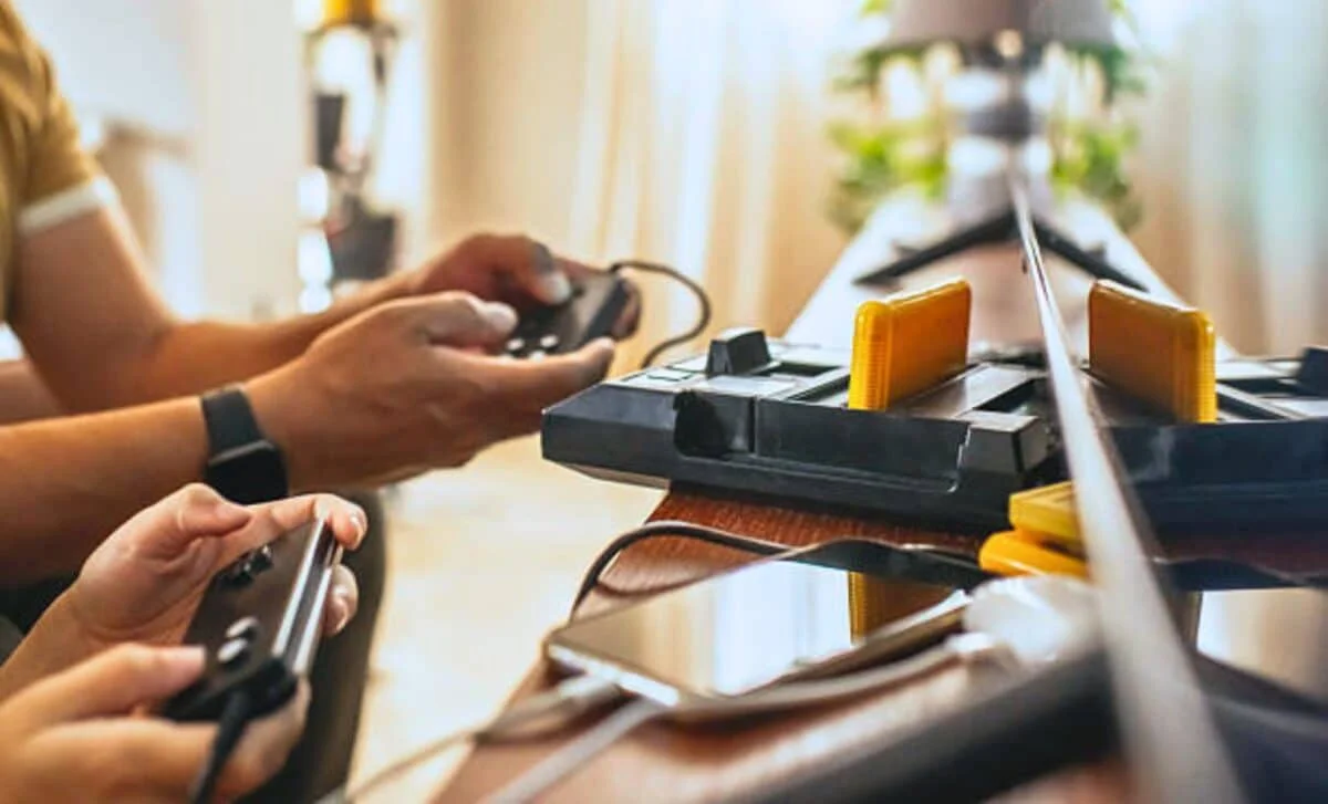 Why Grown-Ups Revisit Retro Games: They’re Chasing a Lost Version of Themselves