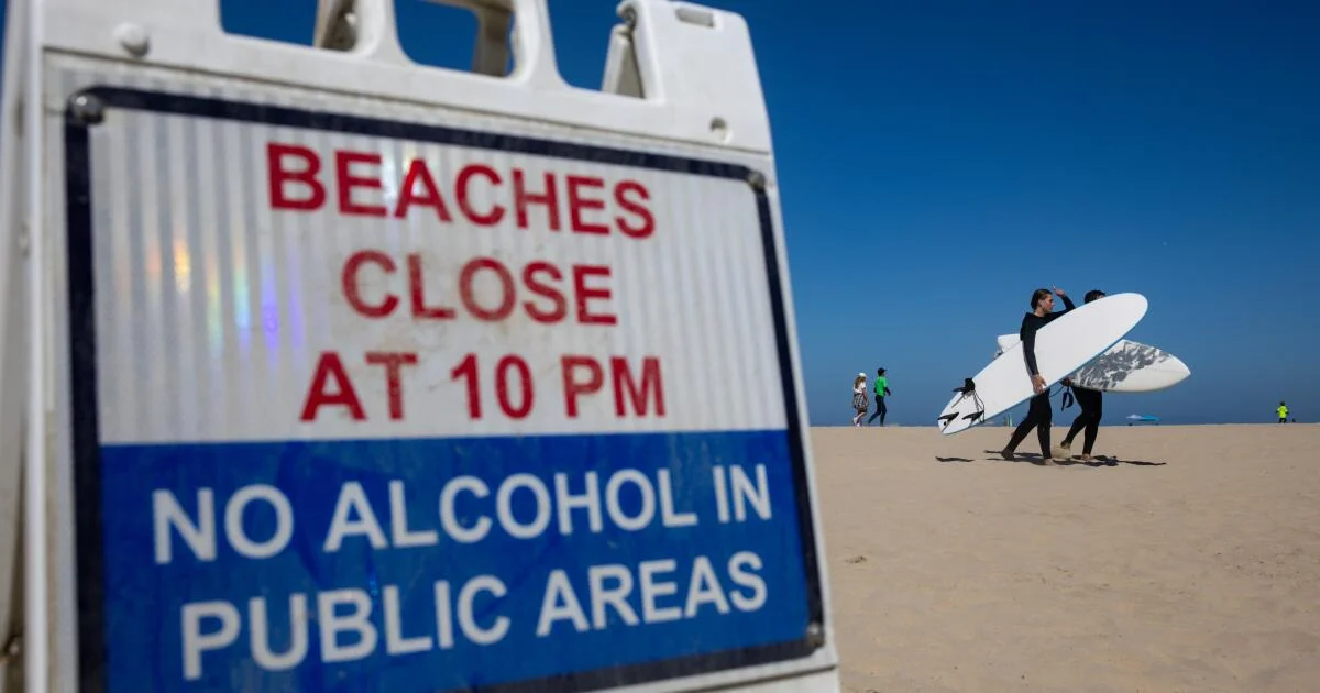 Newport Beach Fourth of July crowds sparked by viral posts trigger chaos and arrests