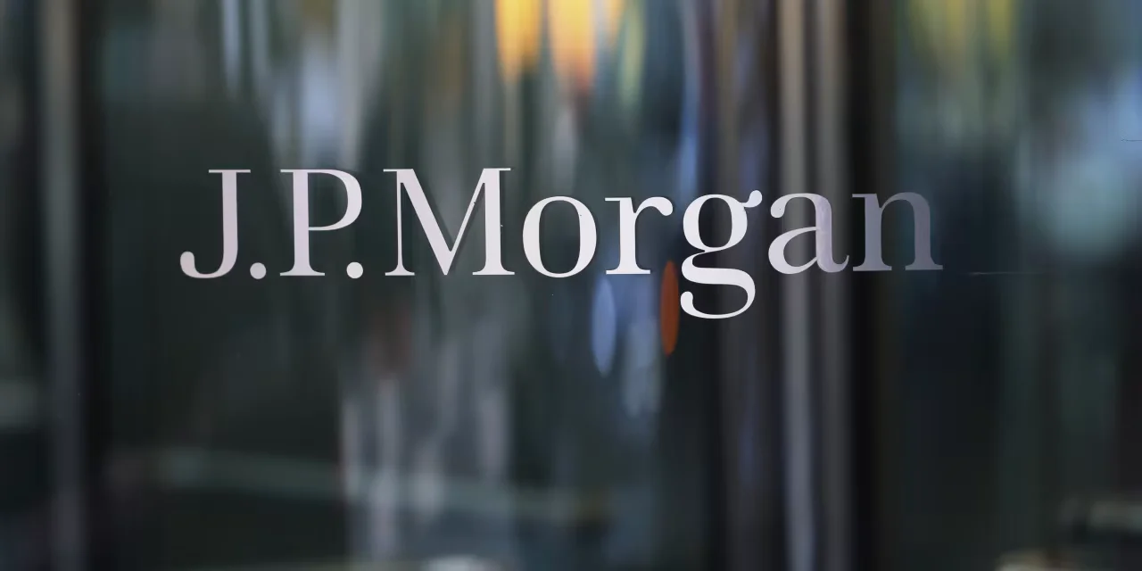 "Earnings Season Kicks Off: Banks Prepare for Borrowing Blitz and Investors Look Ahead"