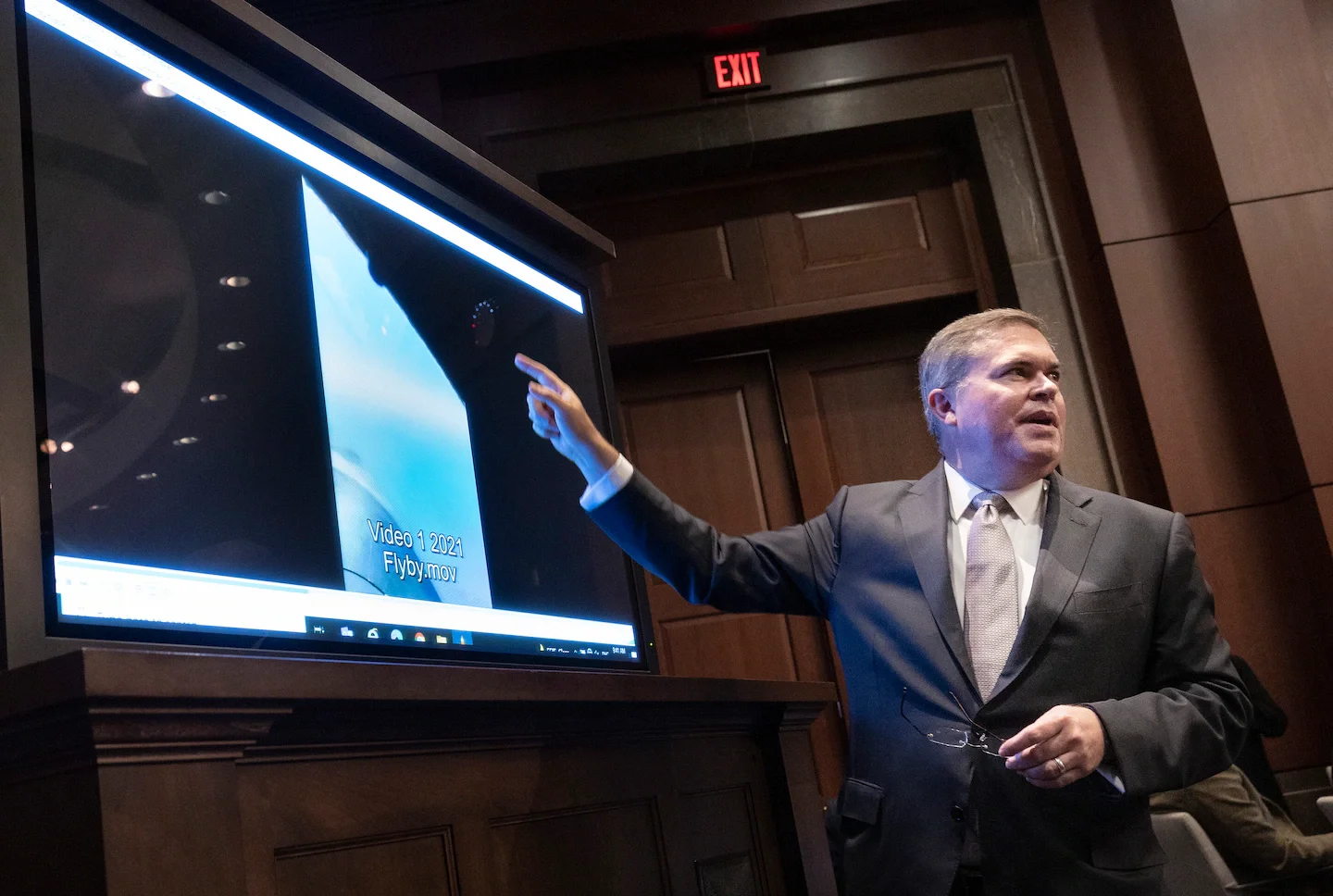 NASA's UFO Investigation: Experts Call for Improved Data.