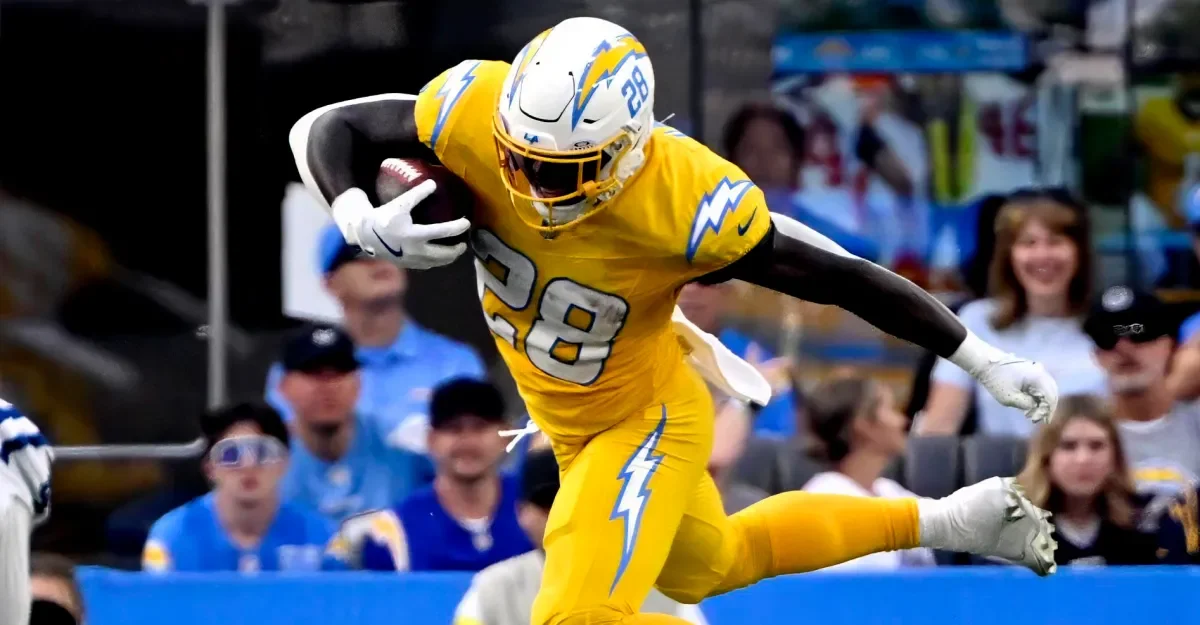 Patriots bolster backfield with veteran Haskins and Hasty