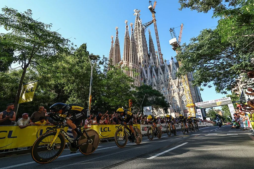 Visma-Lease a Bike edge Barcelona TT to seize yellow as Tour de France opener heats up
