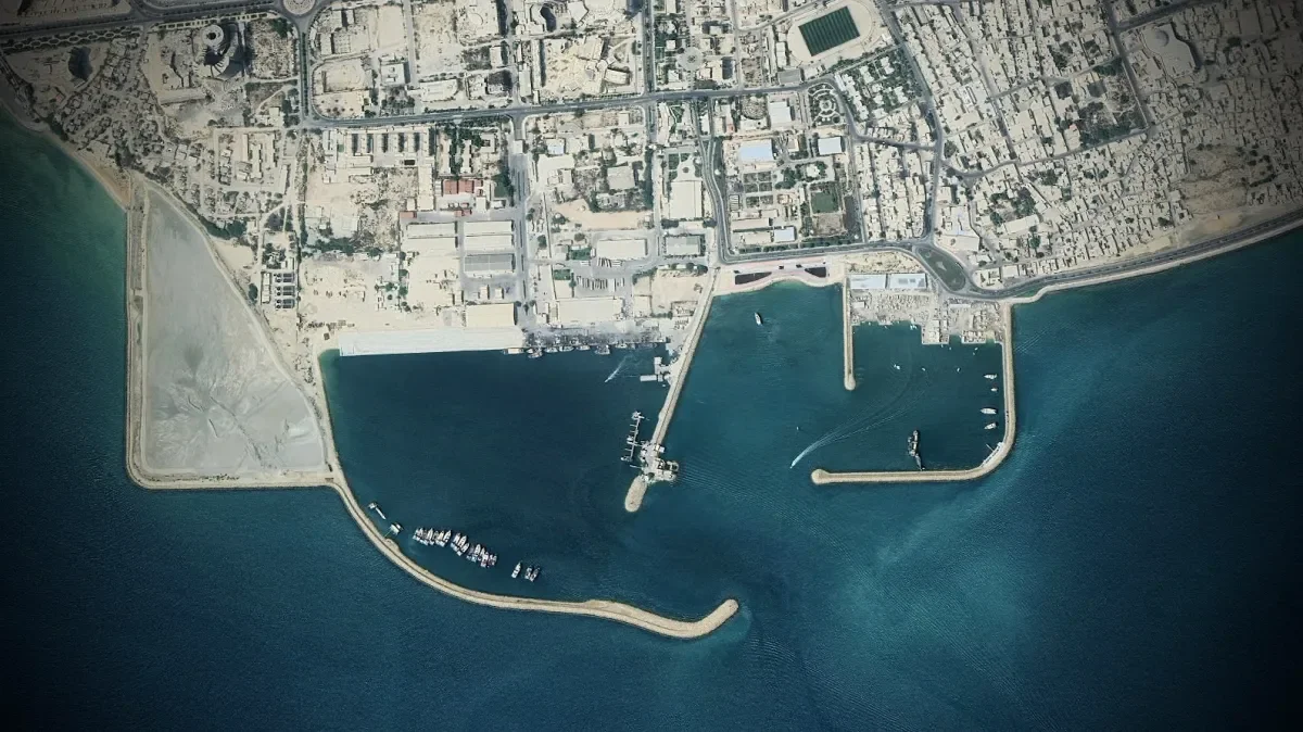 Qeshm Port Attack Claim Escalates Strait of Hormuz Tensions