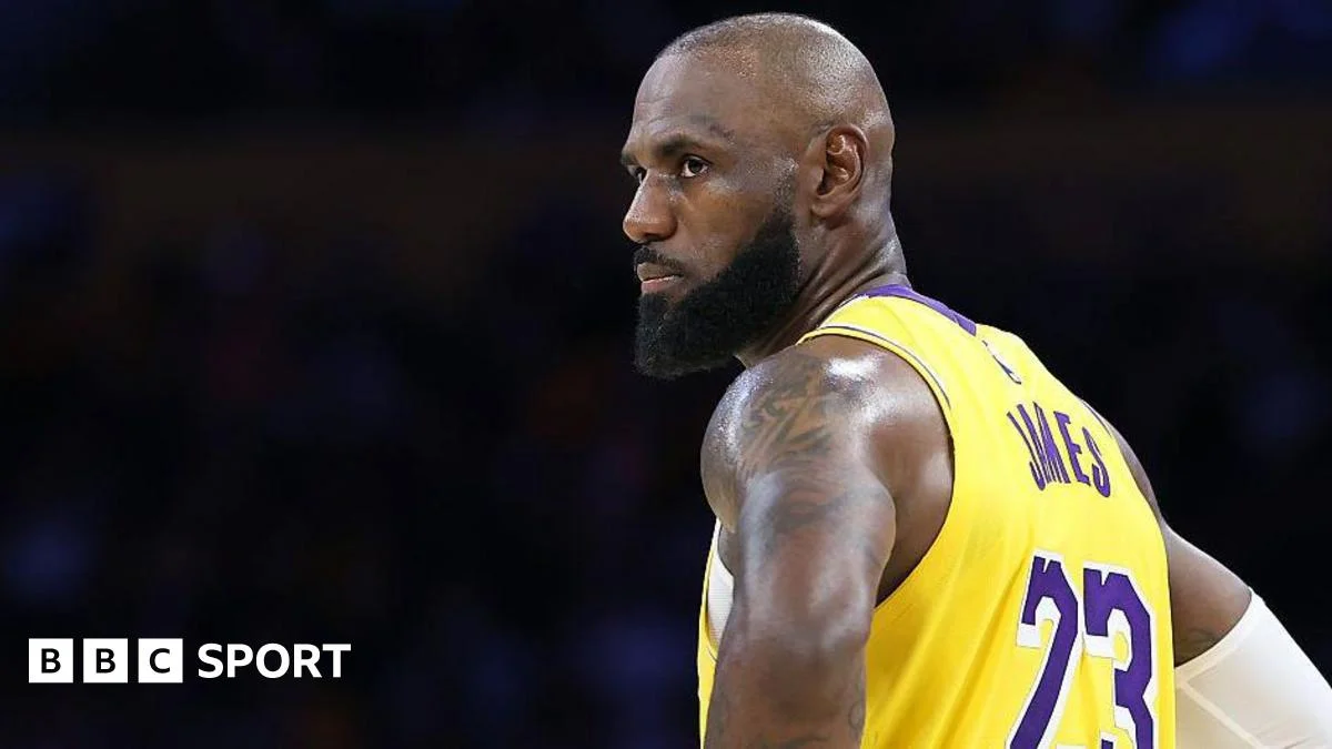 LeBron Stars as Lakers Open Playoffs with Win Over Rockets