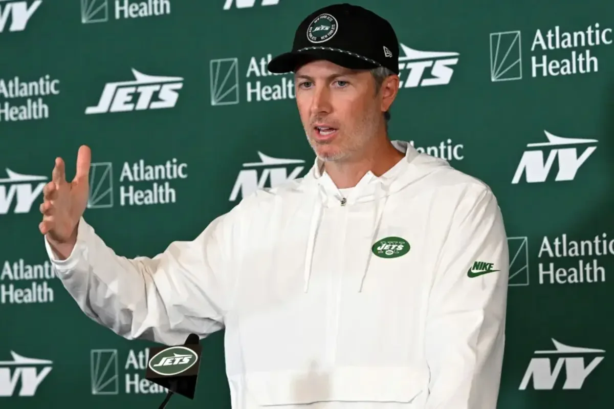 Jets GM Mougey: Year 2 Brings Closer Alignment With Aaron Glenn