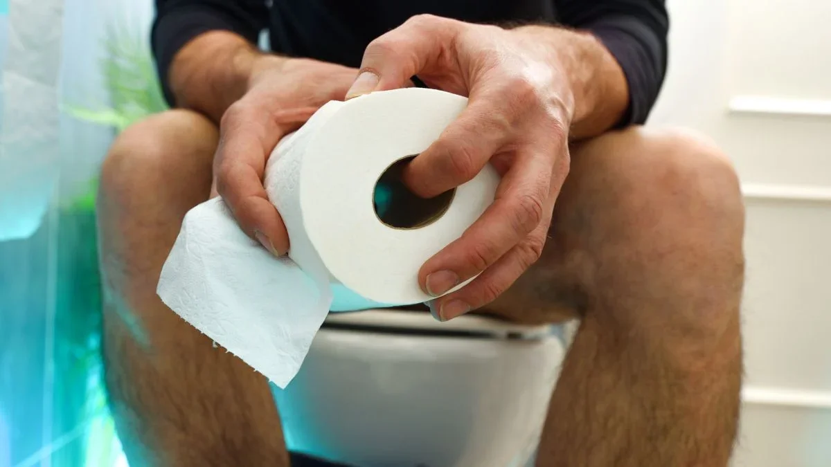 The Pace of Poop Could Shape Your Health, New Analysis Finds