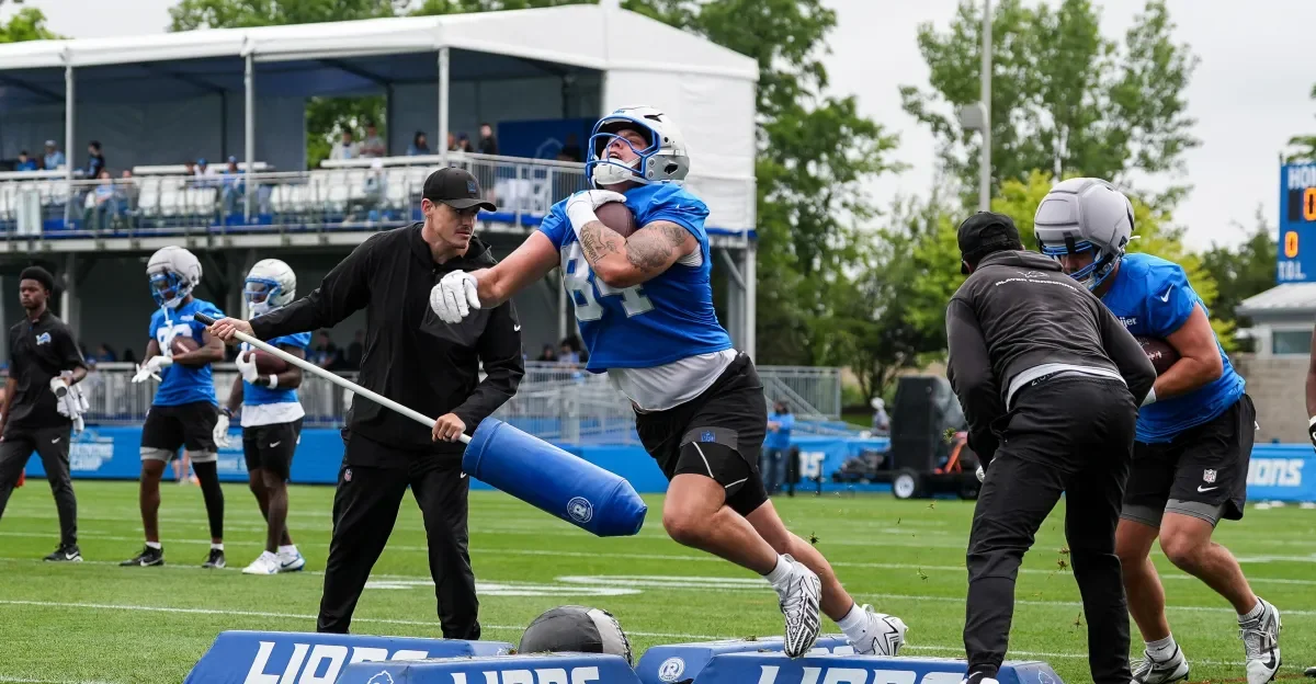 Lions Camp Day 6: Pads, Intensity Rise as Depth Charts Take Shape