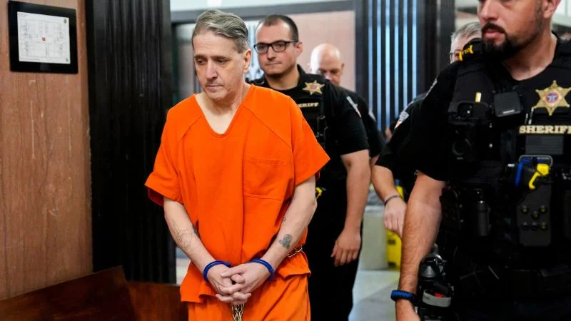 Glossip granted $500K bail as retrial looms after decades in prison
