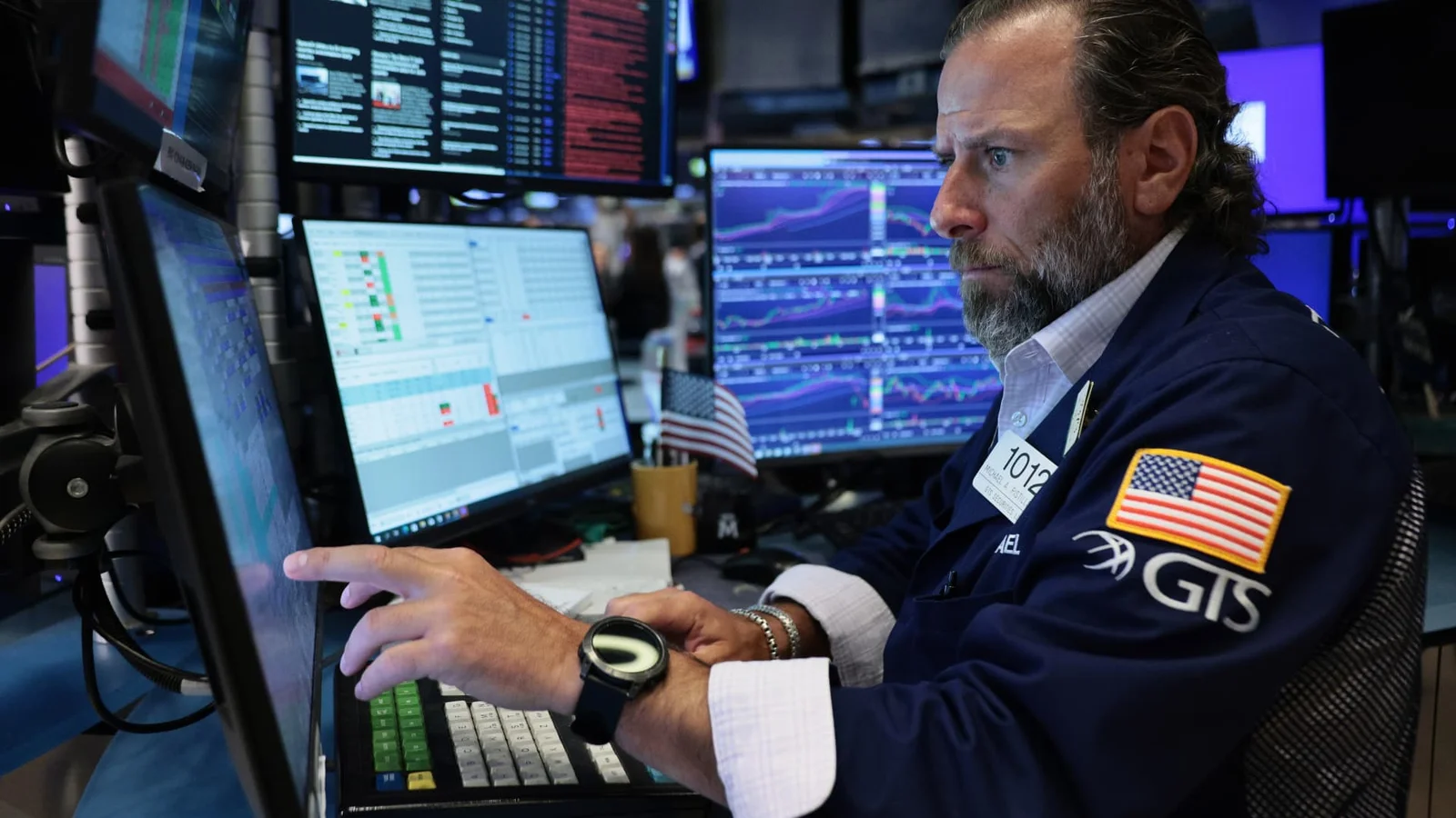 Cramer Unveils Tuesday's Top Market Signals