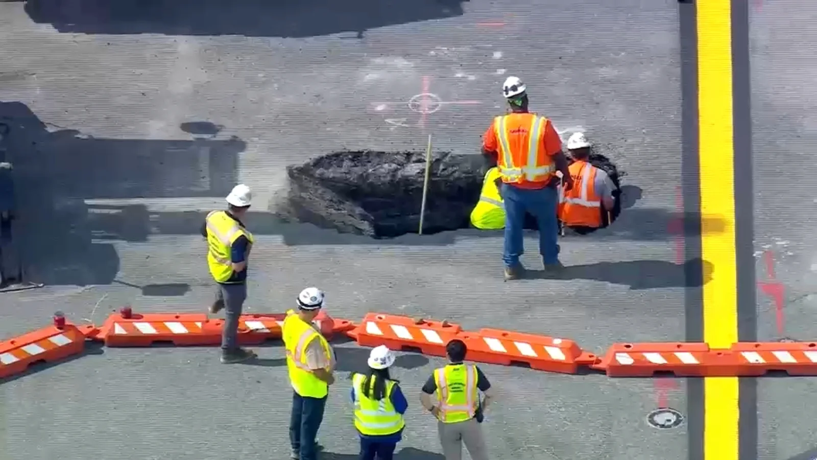 Sinkhole Shuts LaGuardia Runway Ahead of Memorial Day Travel Surge