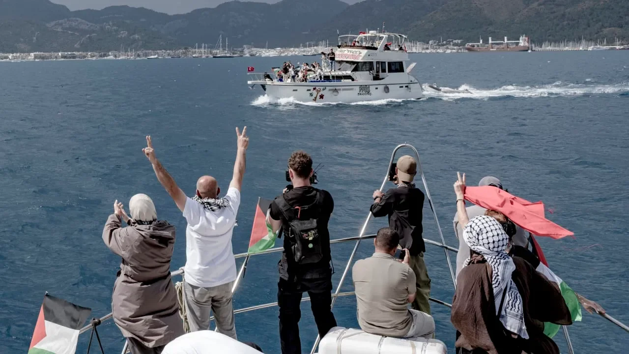 Israel readies for Gaza flotilla as Turkish convoy nears shore
