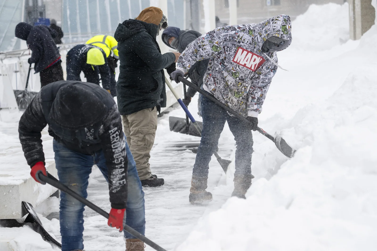 "Winter Storm Ravages U.S. with Deadly Conditions and Extreme Weather"