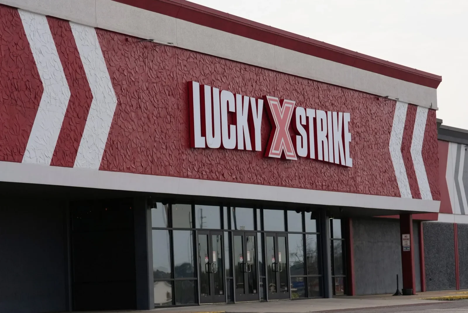 Antitrust Lawsuit Accuses Lucky Strike of Bowling Monopoly