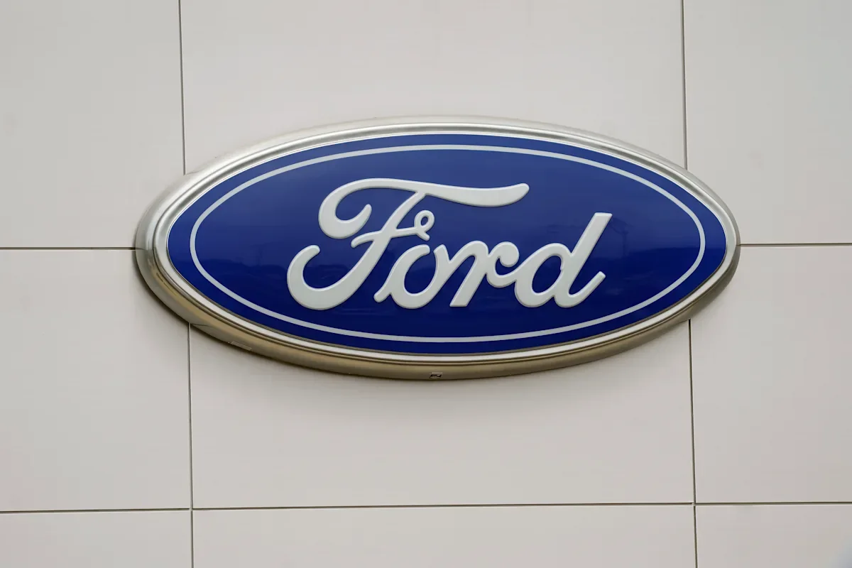 Transportation Department investigates Ford Explorer recall.