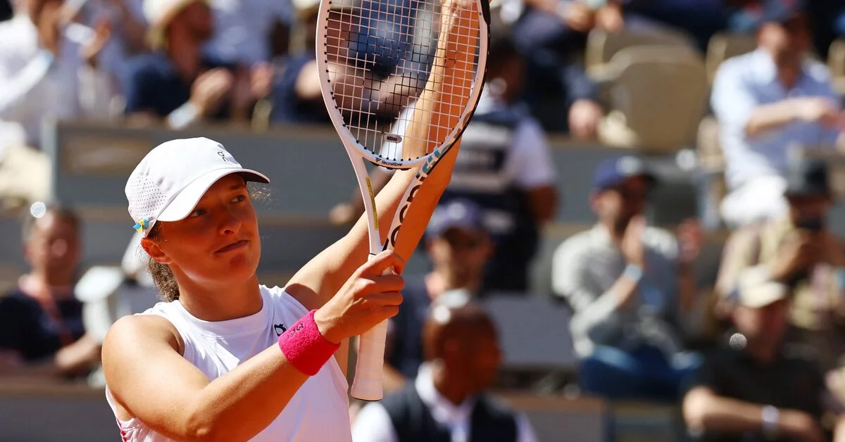 Iga Swiatek's Dominance at French Open Continues with Double Bagel Win.
