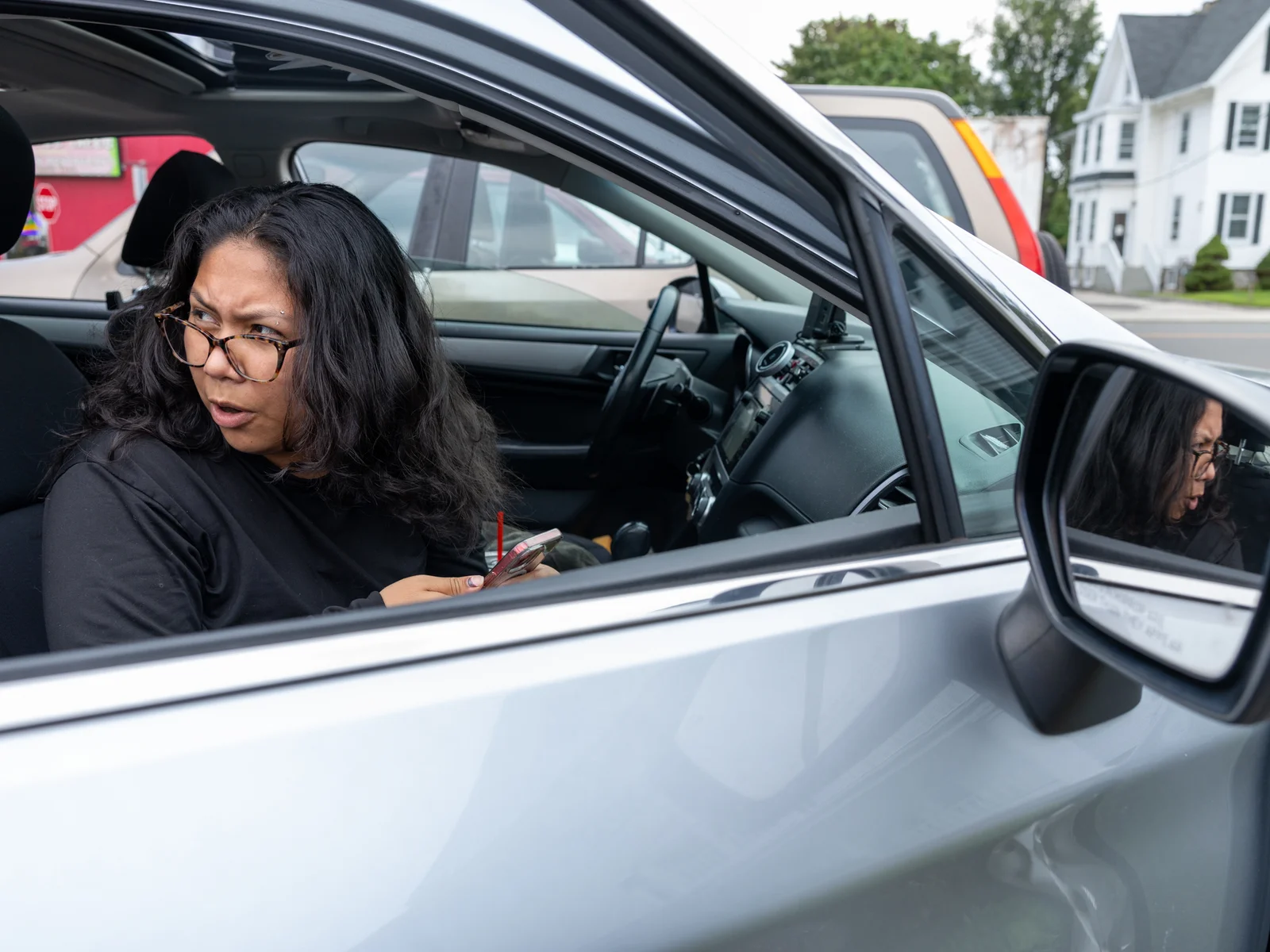 Danbury at the Front Lines: Neighbors Track ICE Raids and Stand With Immigrant Families