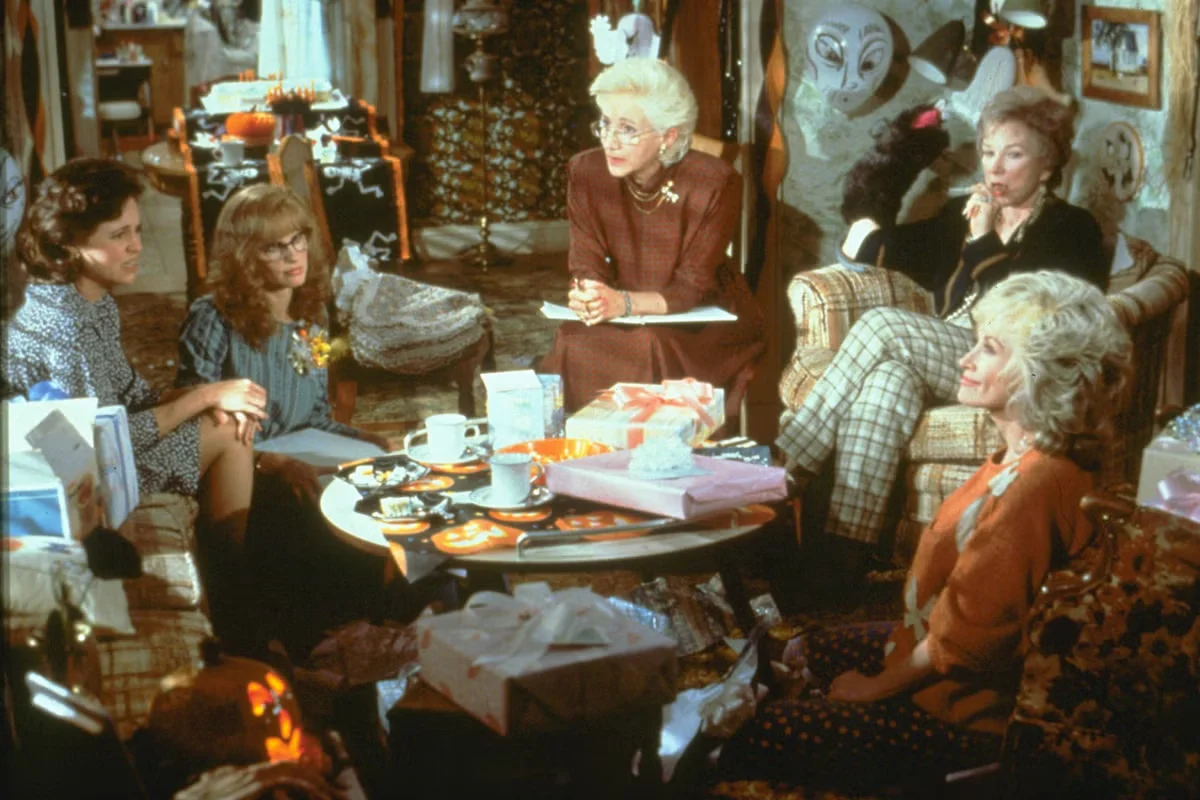 Dolly Parton’s blunt comeback that won over a difficult Steel Magnolias director