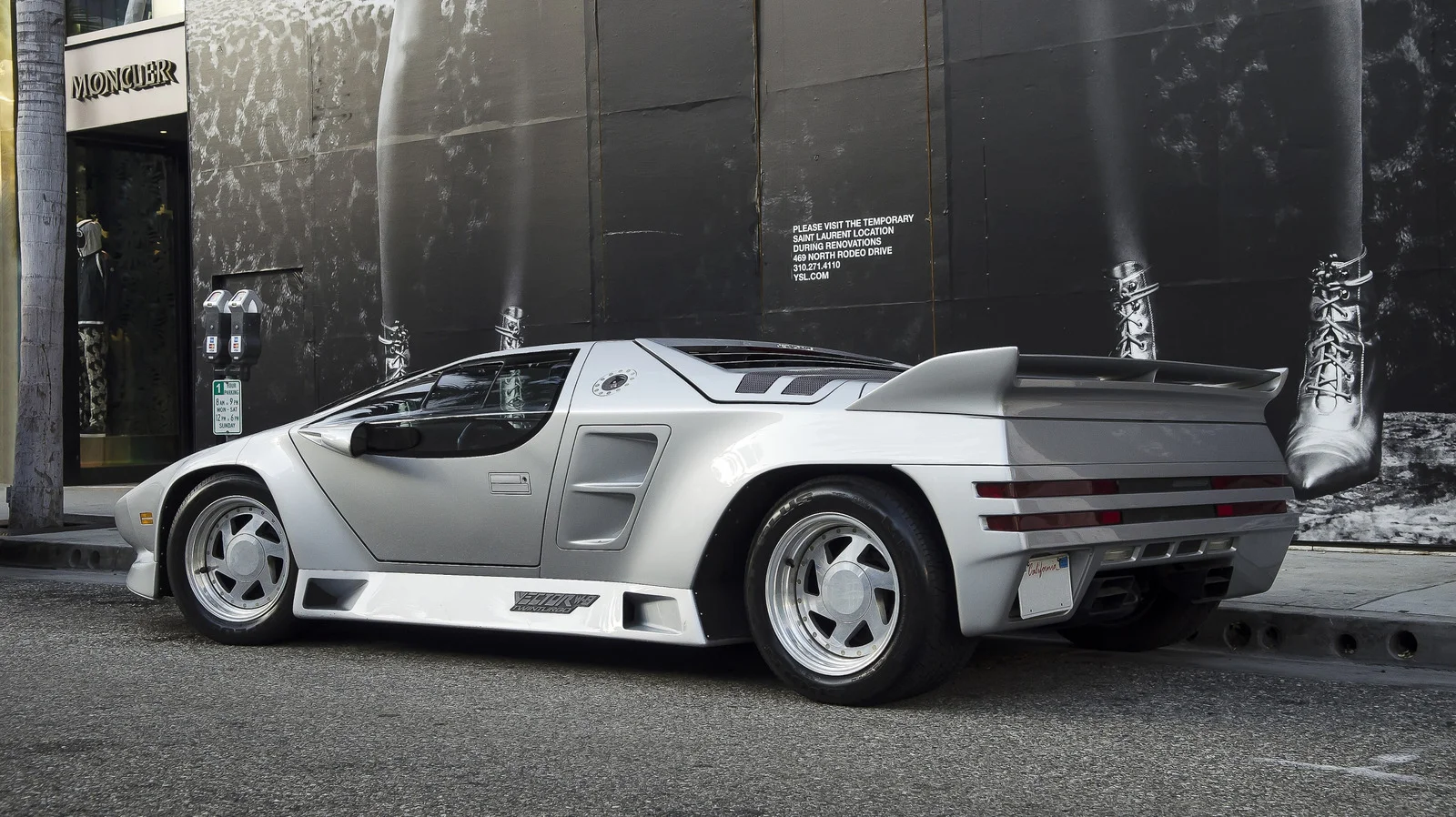 Vector W8: America's Independent Supercar Dream That Faded
