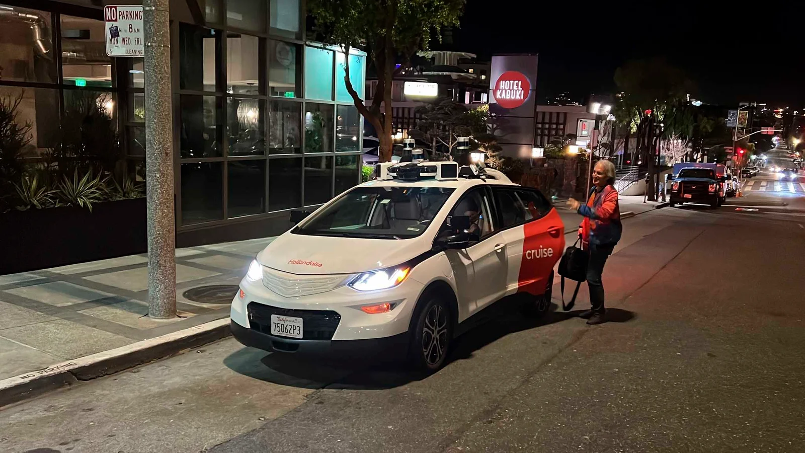 Cruise Launches 24/7 Robotaxi Service in San Francisco.
