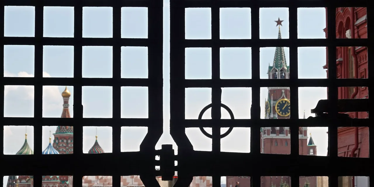 The Silence of Putin and Prigozhin Amid Questions on Russia Truce and Mutiny