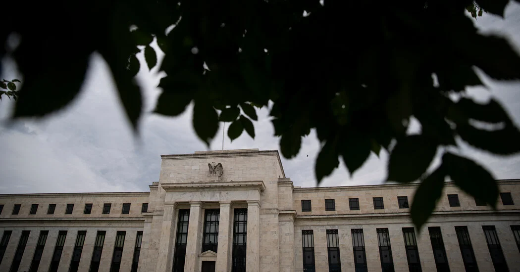 Banks Increase Borrowing from Fed During Crisis.