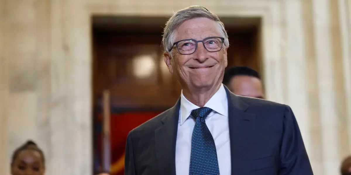 Bill Gates' Optimistic Outlook: AI's Radical Transformation of Jobs, Health, and Education