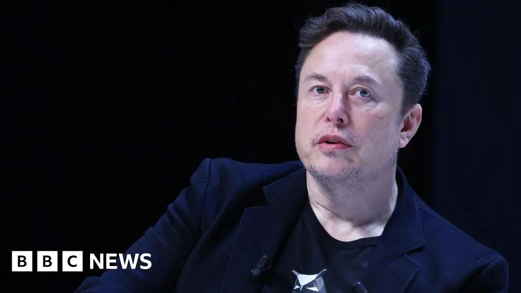 SpaceX stock slide pulls Elon Musk below $1 trillion after tech rout