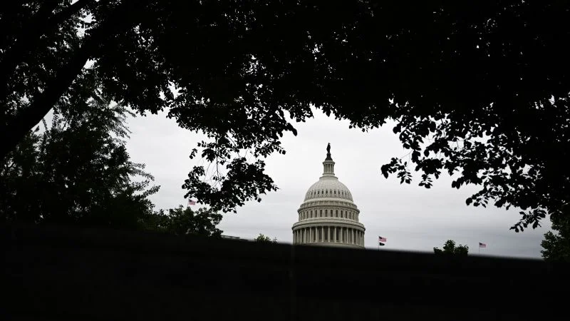 GOP stalls Iran war-powers vote to shield Trump