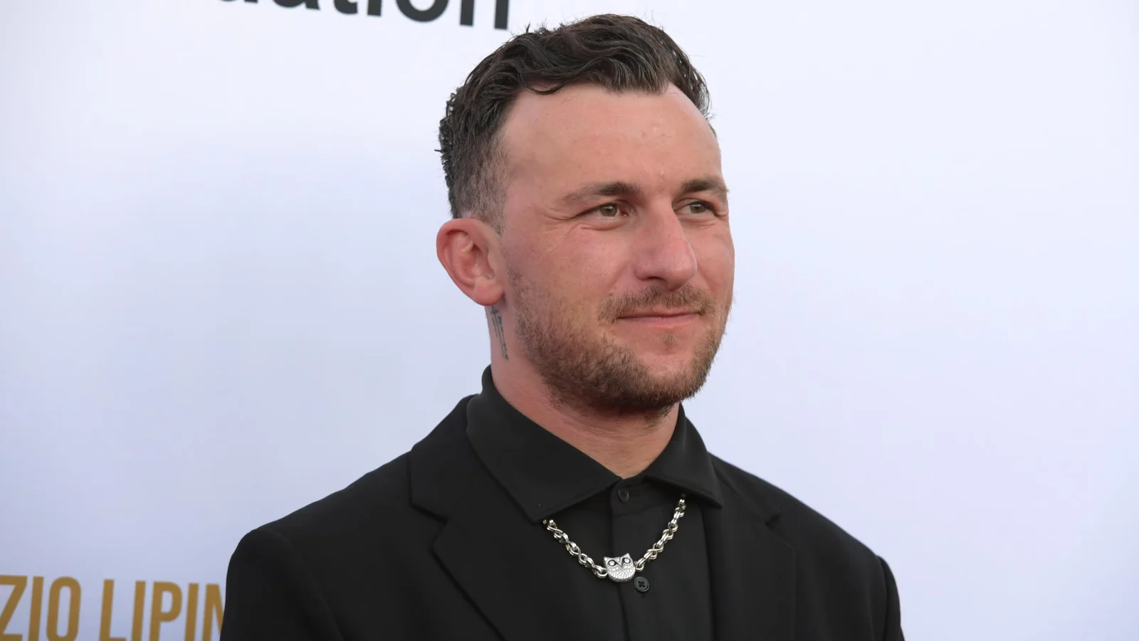 Gridiron to Octagon: Manziel Wins MMA Debut with First-Round KO of Menery