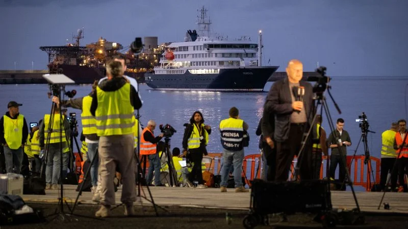 Relief in Tenerife as hantavirus-hit Hondius passengers finally reach dry land