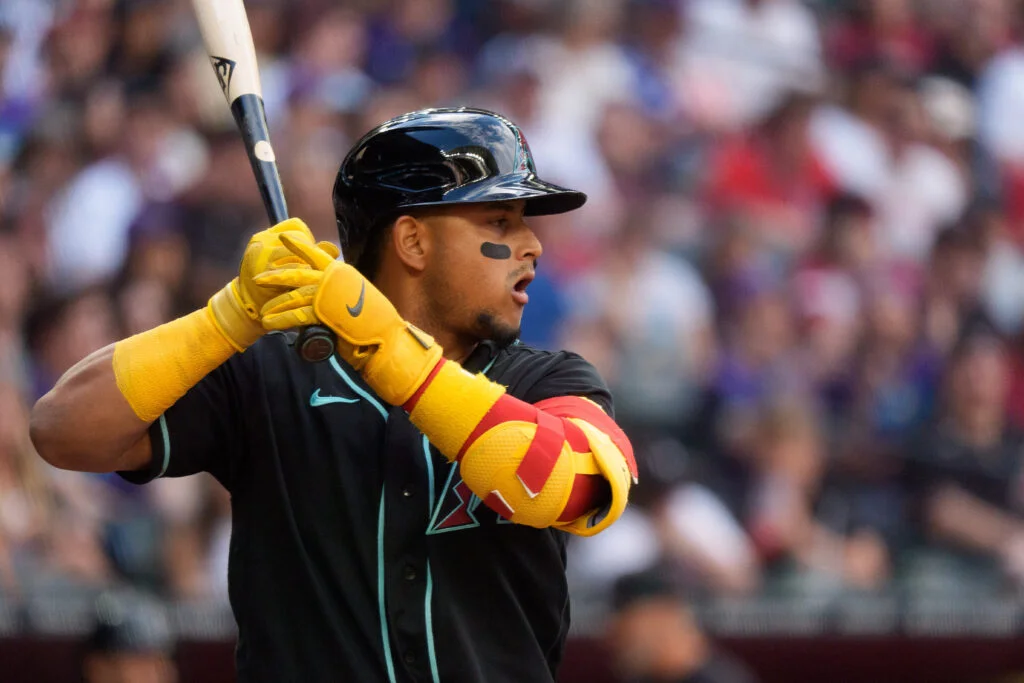 D-backs reshuffle roster as Moreno goes on IL and Kelly returns