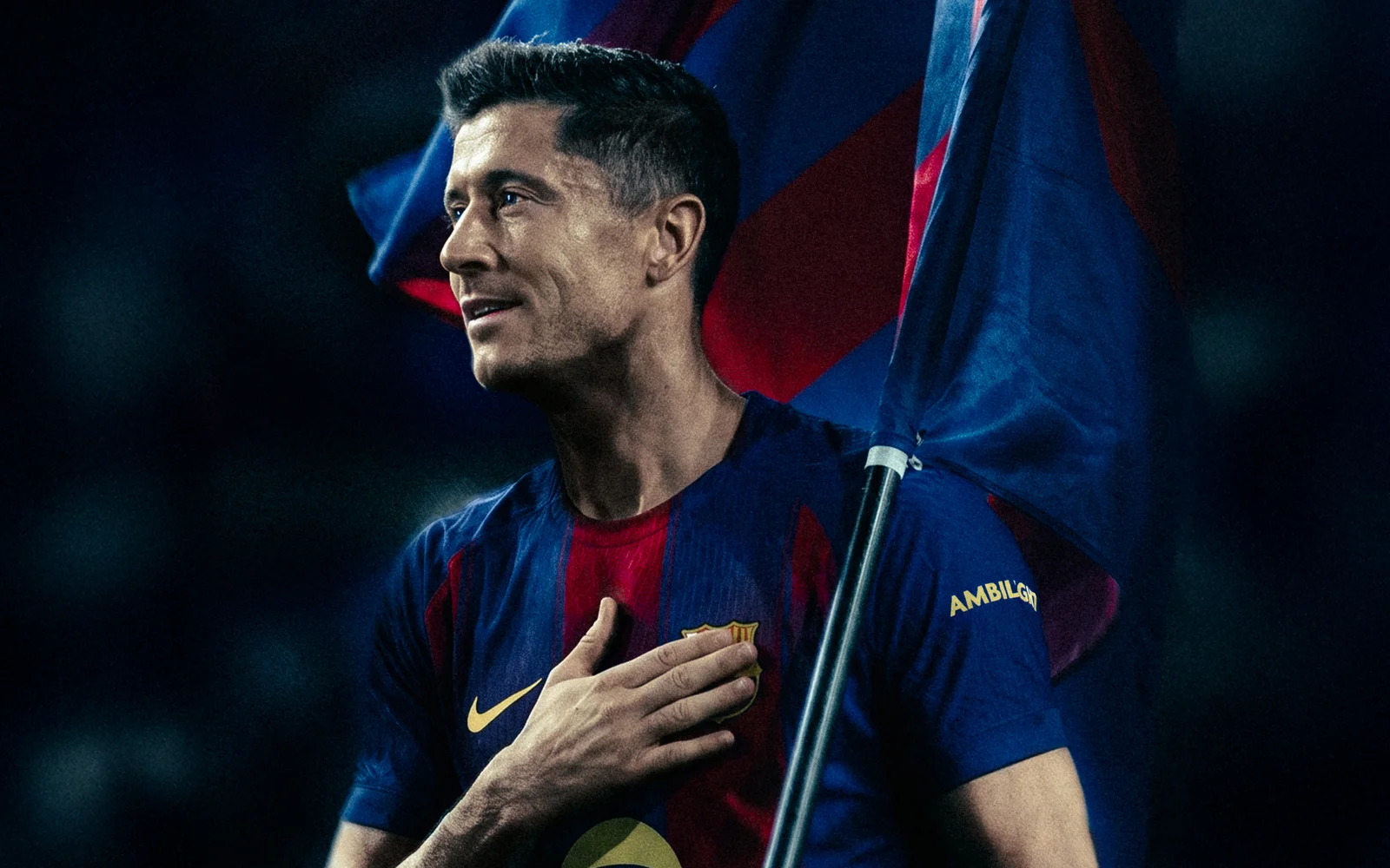 Lewandowski leaves Barcelona after four-season spell