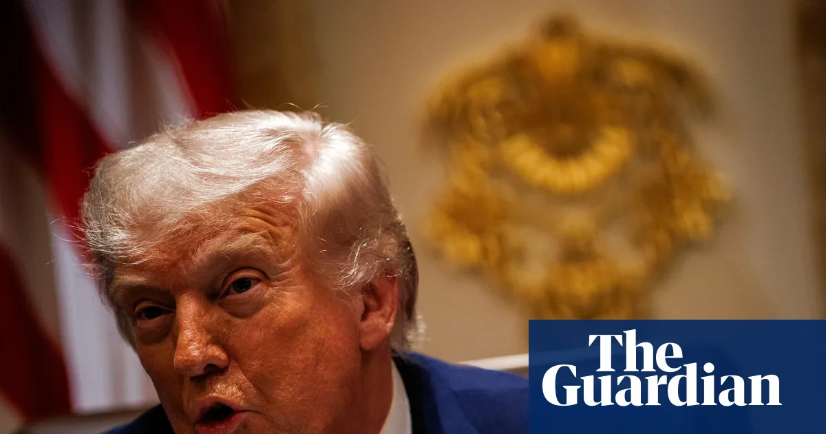 Trump warns Oman as Strait of Hormuz talks loom