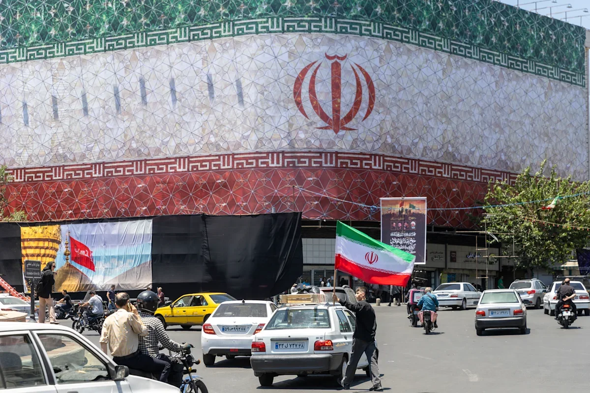 Tech-led gains lift U.S. stocks as Iran deal and Fed outlook take center stage