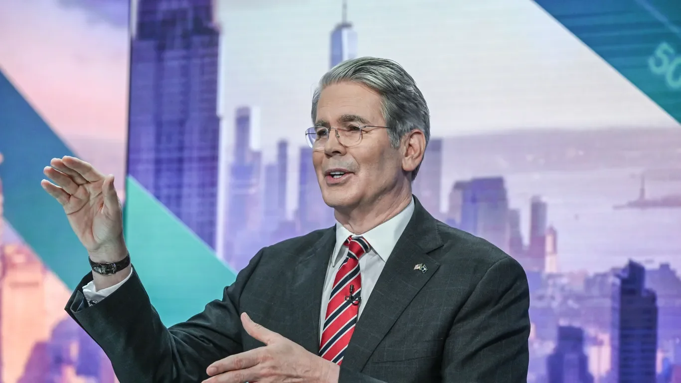 US Prepares to Reinstate and Communicate Tariffs Amid Trade Negotiations