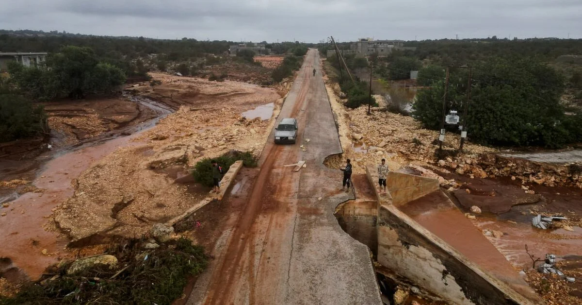 "Devastating Floods in Libya Leave Thousands Missing and Hundreds Dead"