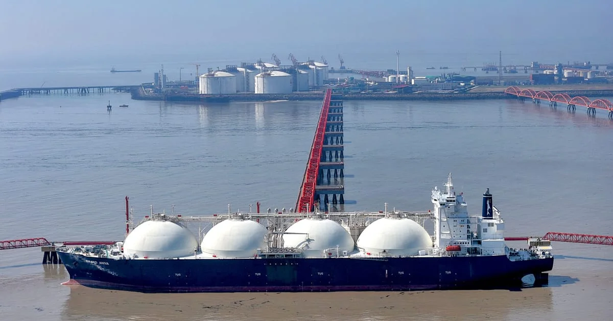 Asia's LNG push tightens the gas race with Europe