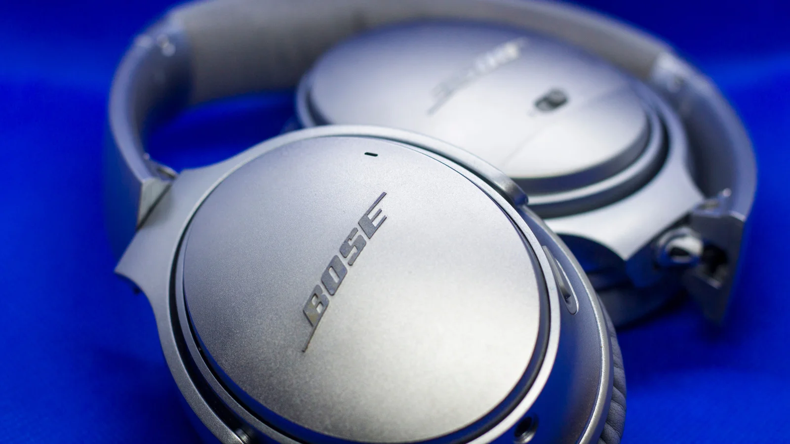 What Justifies Bose Headphones' Premium Price Tag
