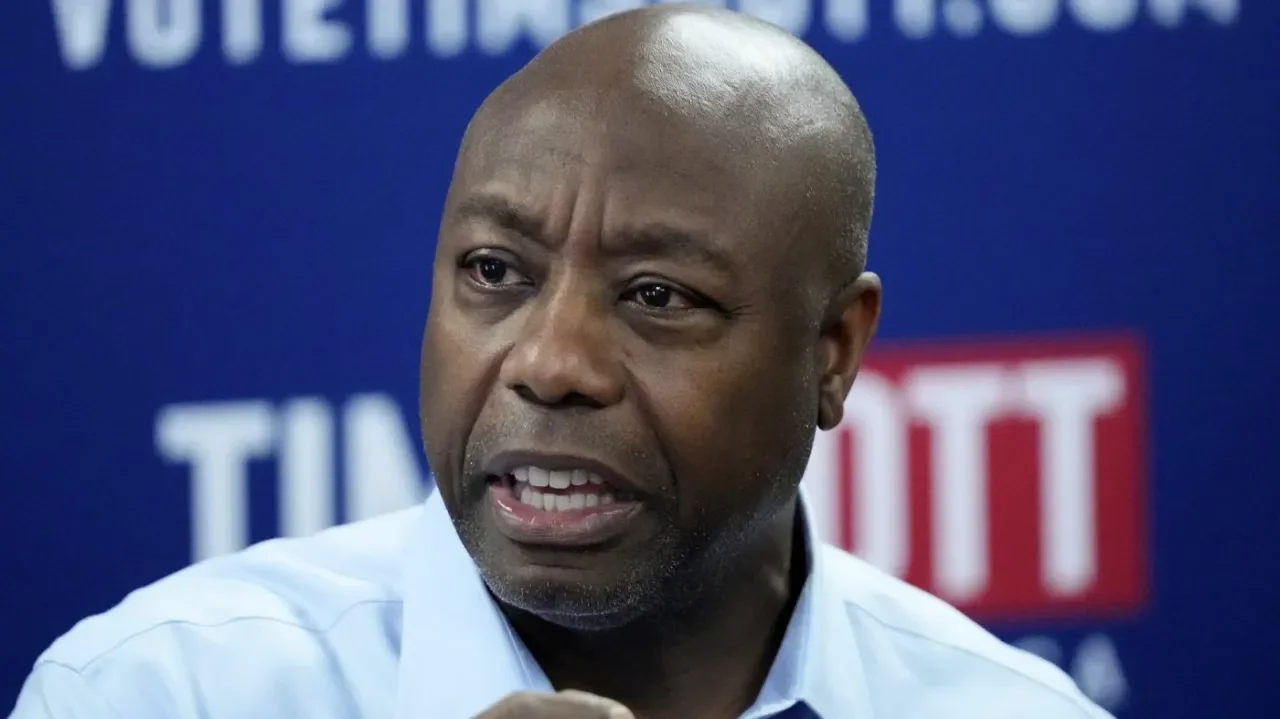 Tim Scott's 2024 Presidential Prospects and GOP Divisions.