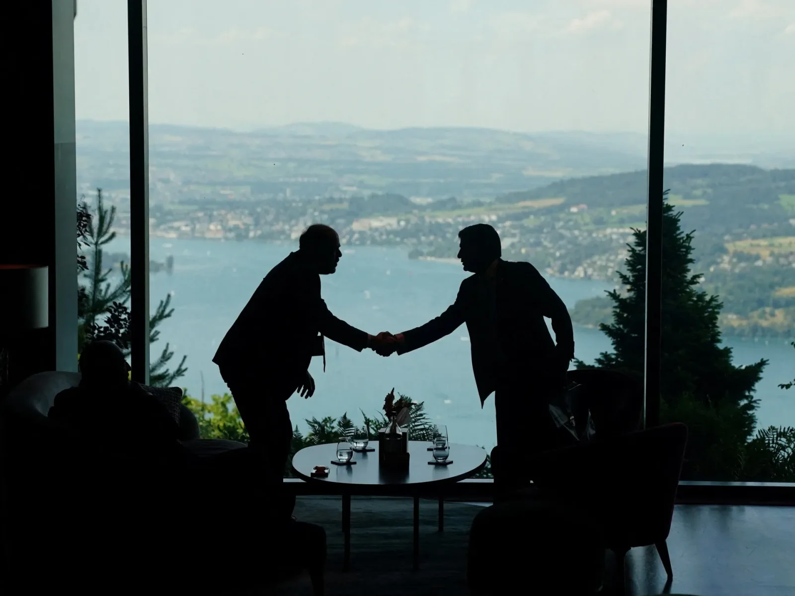 Swiss Talks Outline 60-Day Path to Iran-US Deal, Add Lebanon De-confliction Cell