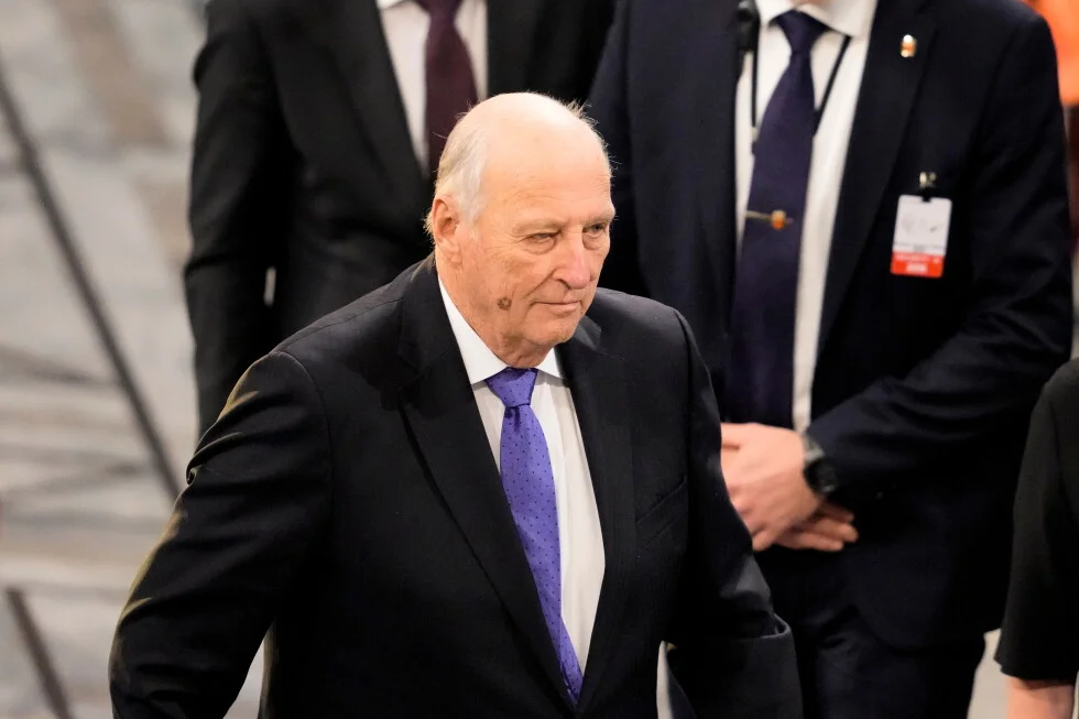 Norway's King Harald stabilizes after weekend health concerns