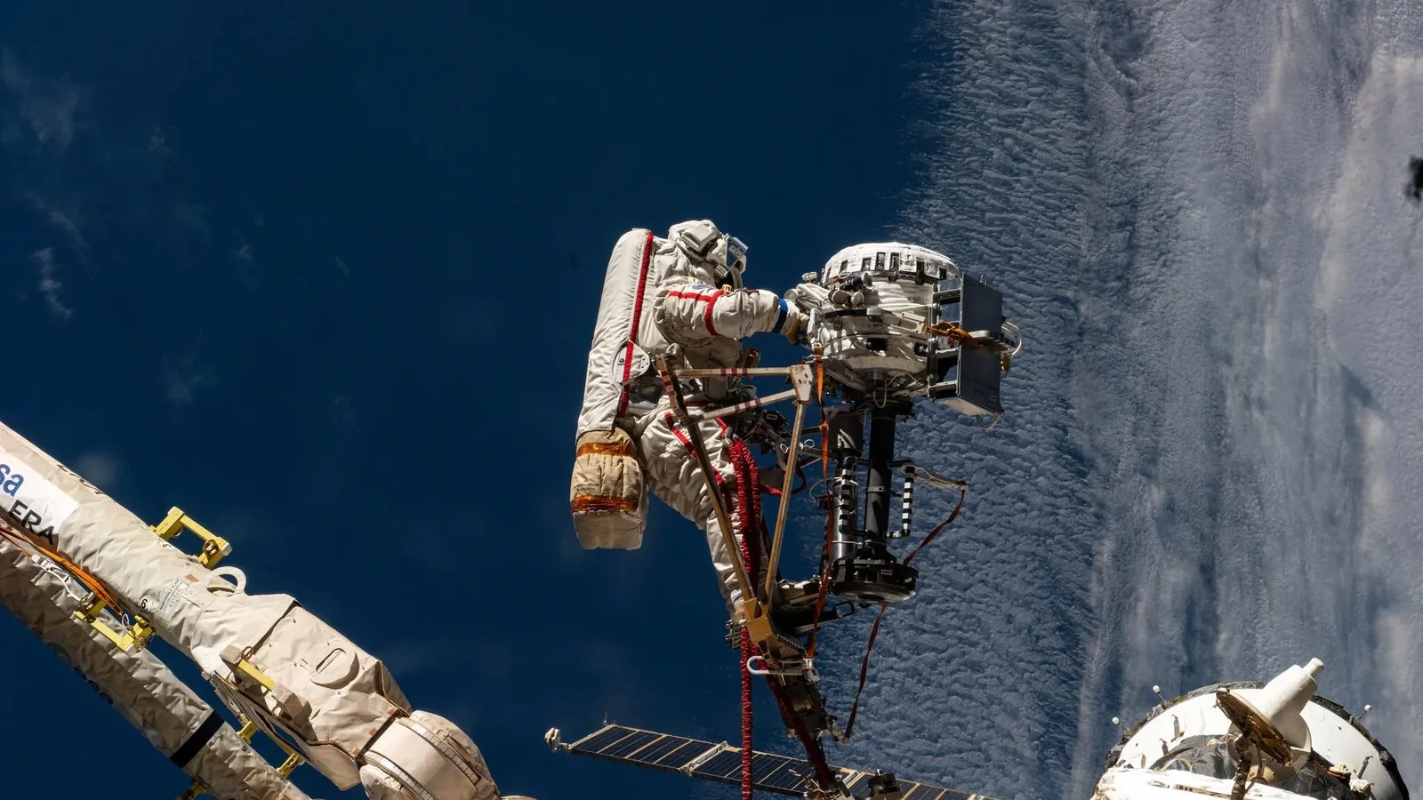 Roscosmos cosmonauts set for five-hour ISS spacewalk